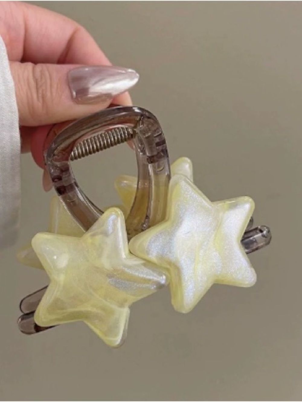 Pearlescent Yellow Star Hair Claw Clip - Shimmering Star Design
